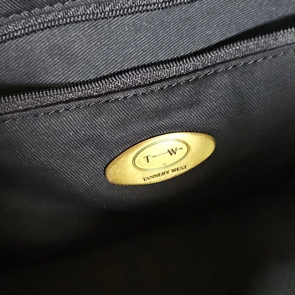 Tannery West Soft Black Leather Bag - Picture 12 of 12
